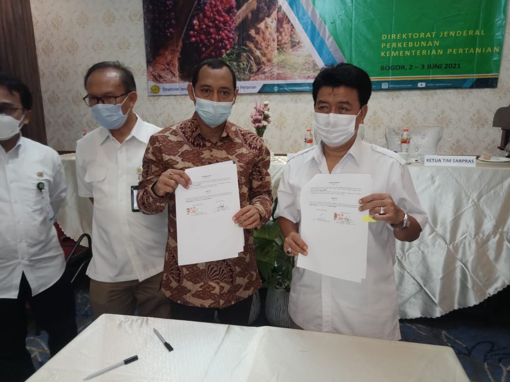 Usai tekan MoU dengan Dirjen, Kabupaten Paser Kalimantan Timur terima bantuan sapras perkebunan kelapa sawit